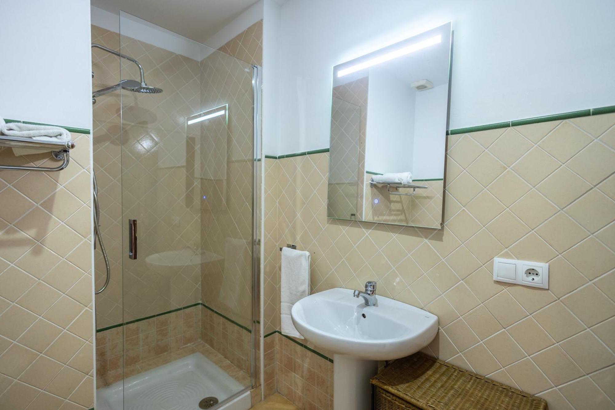 Grande Apartamento Familiar Sevilla Exteriér fotografie