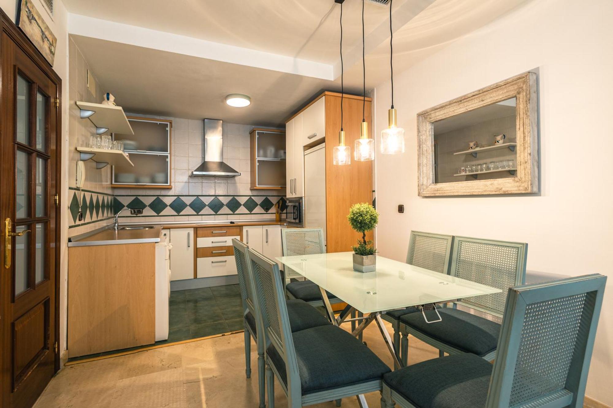 Grande Apartamento Familiar Sevilla Exteriér fotografie